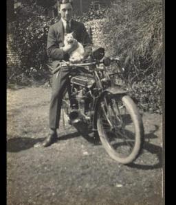 10468544_10203555120871571_889706299760164124_n