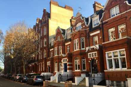 Earls-Court-Street-View-1-1024x684